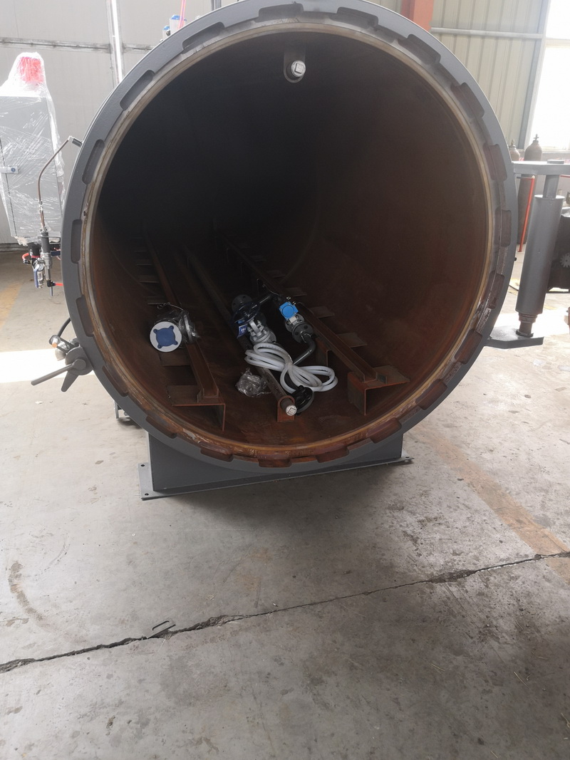 硫化罐內(nèi)部結(jié)構(gòu),膠管硫化罐原理,蒸汽硫化罐,膠管蒸缸,蒸汽蒸缸