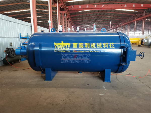 <b>1.5米*3米電干燒空氣減震墊硫化罐</b>